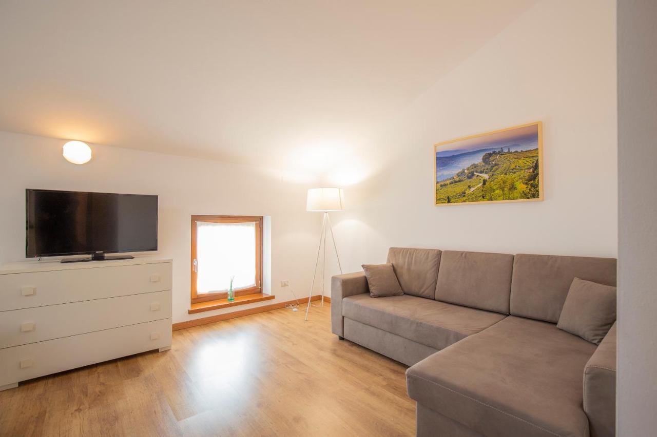 Valpolicella Homes Recioto Apartment SantʼAmbrogio di Valpolicella Екстериор снимка