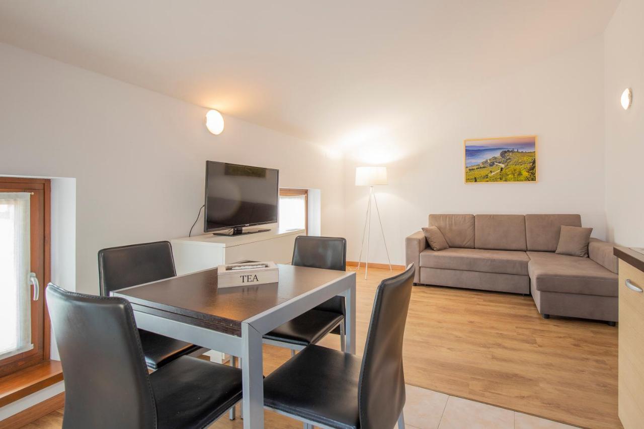 Valpolicella Homes Recioto Apartment SantʼAmbrogio di Valpolicella Екстериор снимка