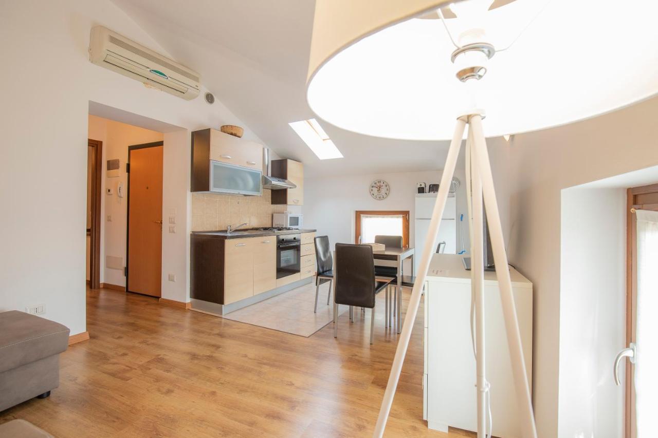 Valpolicella Homes Recioto Apartment SantʼAmbrogio di Valpolicella Екстериор снимка