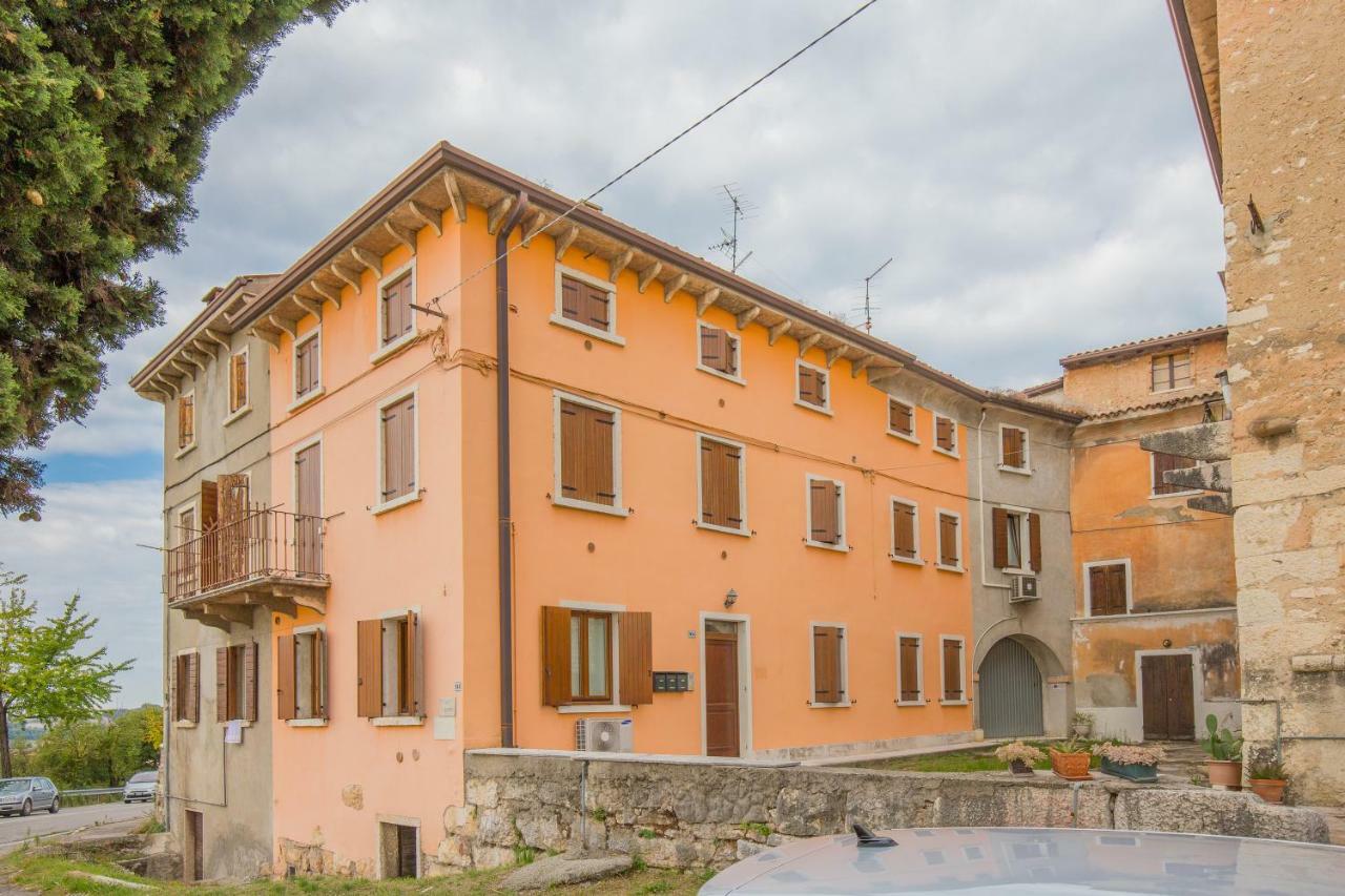 Valpolicella Homes Recioto Apartment SantʼAmbrogio di Valpolicella Екстериор снимка